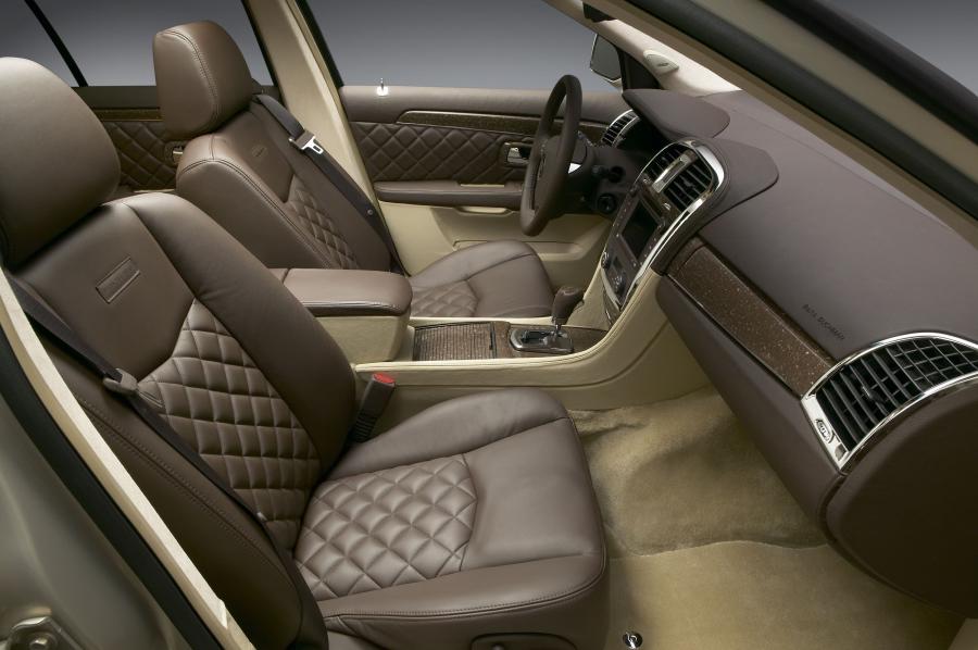  Cadillac SRX 2004 года  (фото 13 из 103)